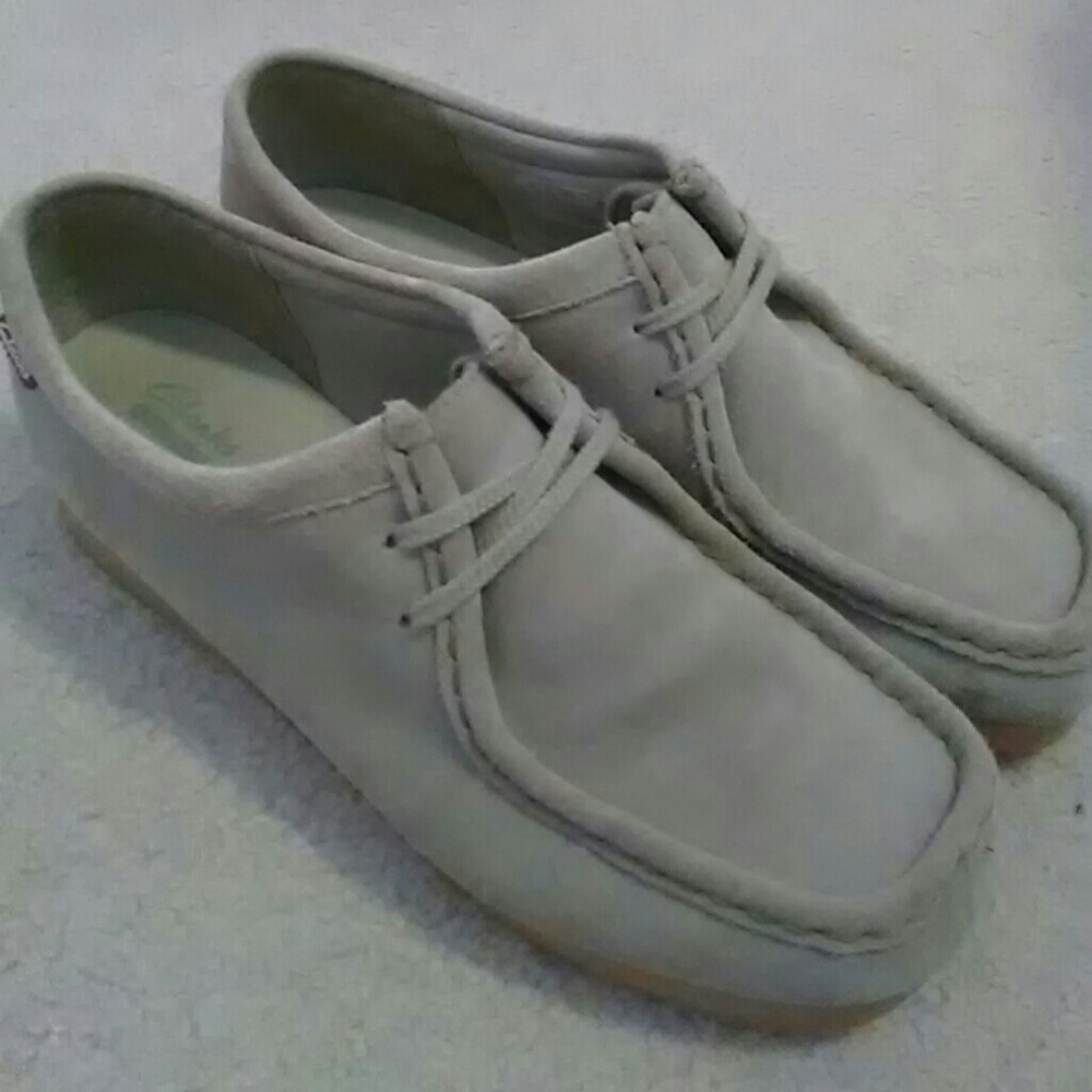Clarks Wallabees